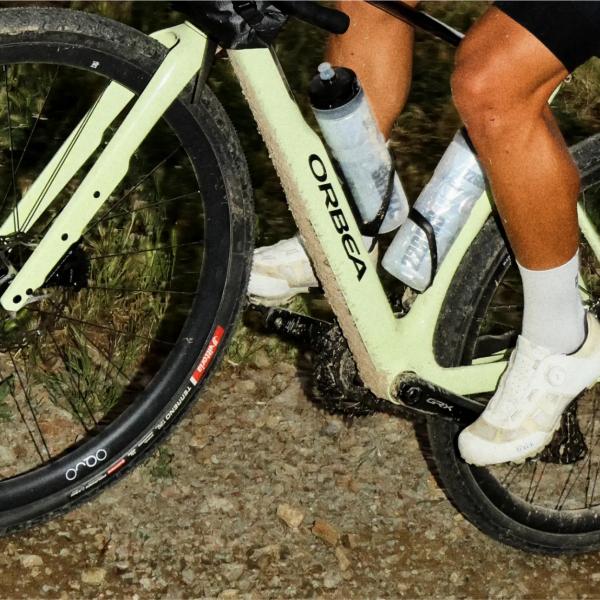 Ontdek de Orbea Terra: Dé gravelbike voor avonturiers